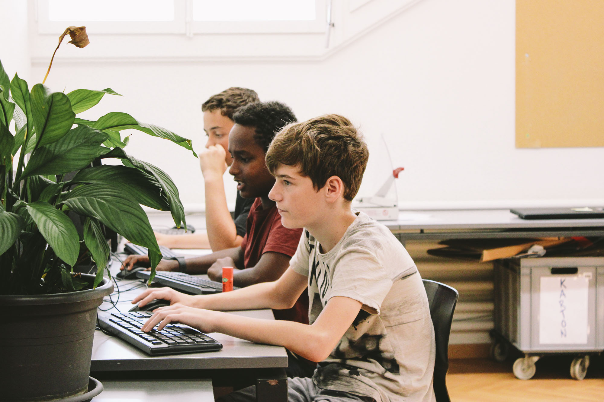 Kompetenz und Wissen an der k+w Schule in Olten